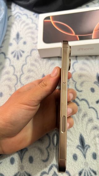 iPhone 16 Pro Max 256GB Batería 100%
