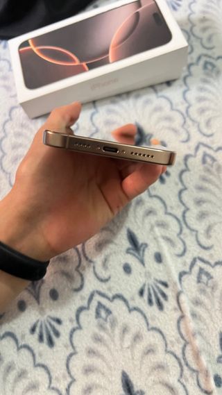 iPhone 16 Pro Max 256GB Batería 100%