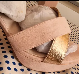 Zapatos de tacón Xti rosa nuevos talla 41