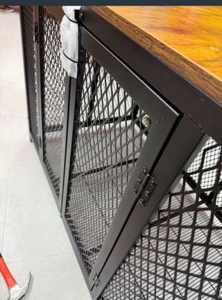 Jaula perro metálica con tapa madera.