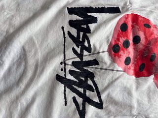 T-shirt Stussy come nuova con cartellino taglia S