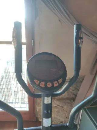 Elíptica Decathlon VE 750