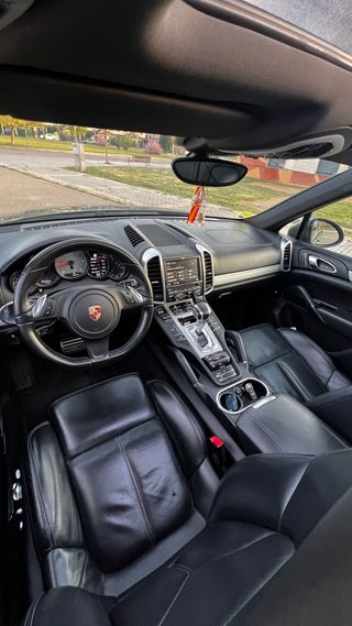 PORSCHE CAYENNE S DIESEL V8 382cv | +28k€ en Extra