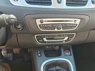 Renault Grand Scenic 2010