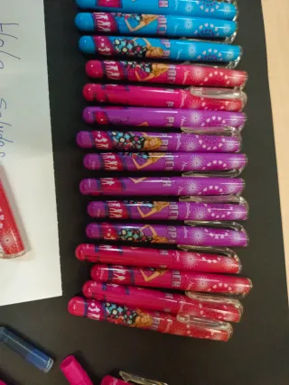 Bolígrafos Hannah Montana de cartuchos de pluma