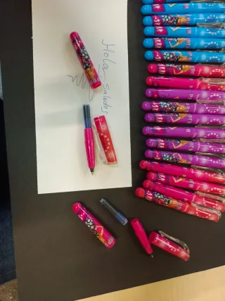 Bolígrafos Hannah Montana de cartuchos de pluma