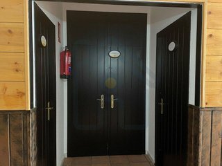 Local comercial en venta en Palacios y Villafranca (Los)