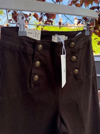 Pantalón marrón de Zúa