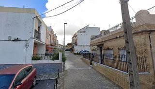 Terreno en venta en Coria del Río