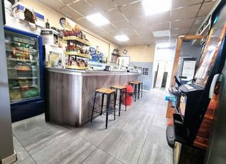 Local comercial en venta en Juan XXIII en Alicante