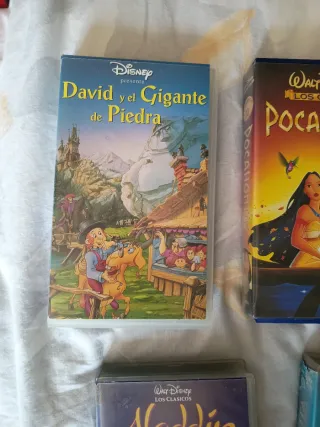 Lote 4 Películas Disney VHS (Español)