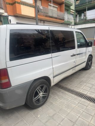 Mercedes-Benz Vito 2001