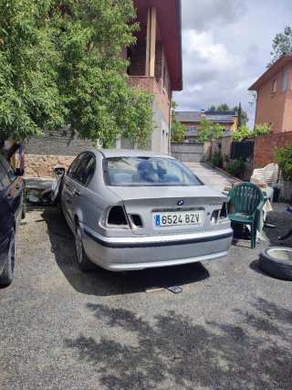 BMW Serie 3 2002 sin motor