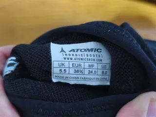 Conjunto Esquís de fondo Atomic, botas y bastones