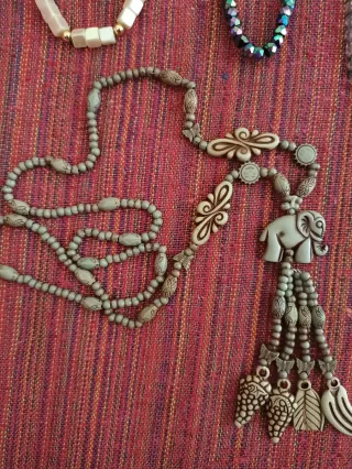 Lote 5 collares + regalo collar
