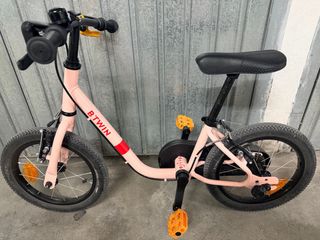 Bicicleta infantil rosa B'TWIN 14 pulgadas