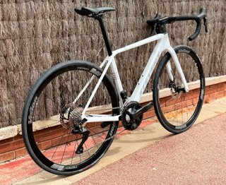 Bicicleta Carretera Stevens Xenith Blanca