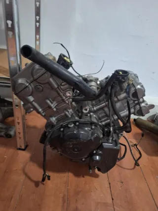 Motor Suzuki SV 650 2002