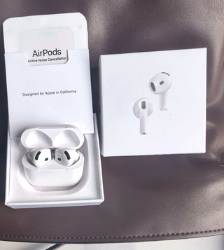 AirPods 4 ANC Apple Blancos casi nuevos