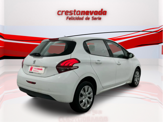 Peugeot 208 XAD PRECIO + IVA DEDUCIBLE 54000KM!