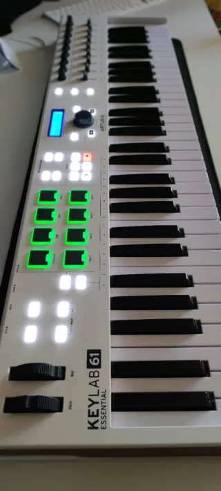 Arturia KeyLab Essential 61 Teclado Controlador