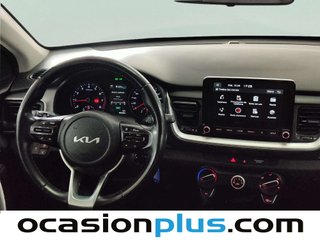 Kia Stonic 1.0 T-GDi MHEV iMT Concept 74 kW (100 CV)