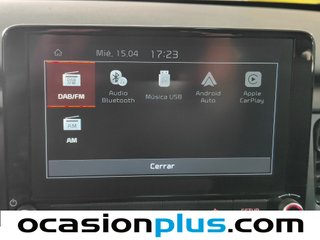 Kia Stonic 1.0 T-GDi MHEV iMT Concept 74 kW (100 CV)