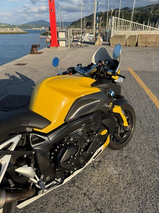 BMW K1200R 2005 163cv