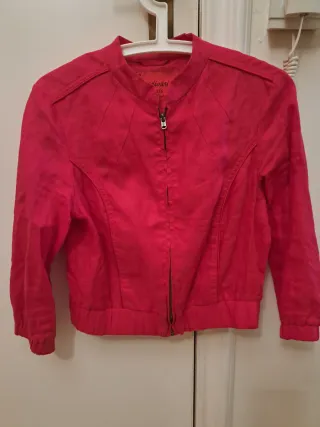 Cazadora Stradivarius Roja Talla S