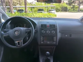 Volkswagen Touran 2015