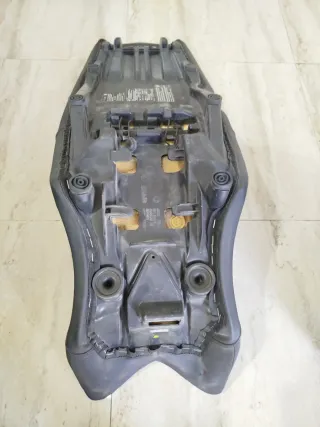 Asiento moto BMW F700GS Negro
