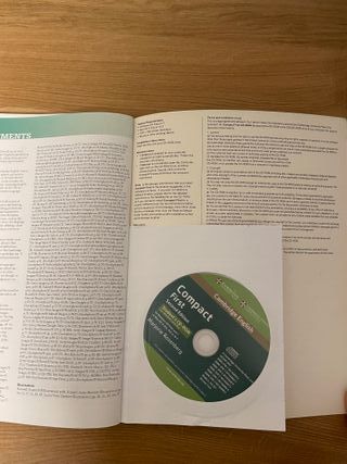 Compact First (Student's book with answers)