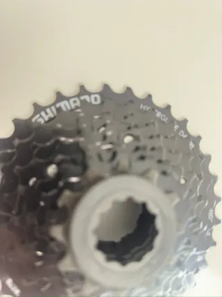 Piñón Trasero Shimano HG-08
