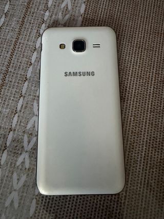 Samsung Movil Plata/Blanco modelo J5