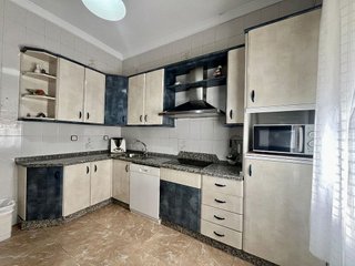 Casa adosada en venta en Brenes
