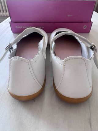 Zapatos de comunión blancos talla 33 amplia