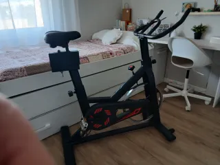 Bicicleta Estática Negra