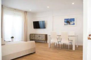 SE ALQUILA DUPLEX CALLE MANUEL LOPEZ FARFAN  18