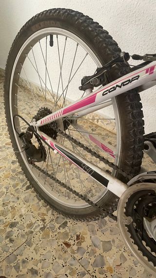 Bicicleta de Montaña Conor AFX muy cuidada