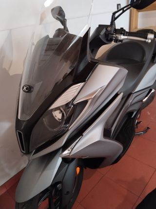 Kymco Superdink 125cc Gris/Plata