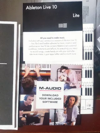 Teclado MIDI M-AUDIO Oxygen 49
