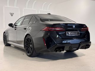 BMW M5 COMPETITION 727cv!