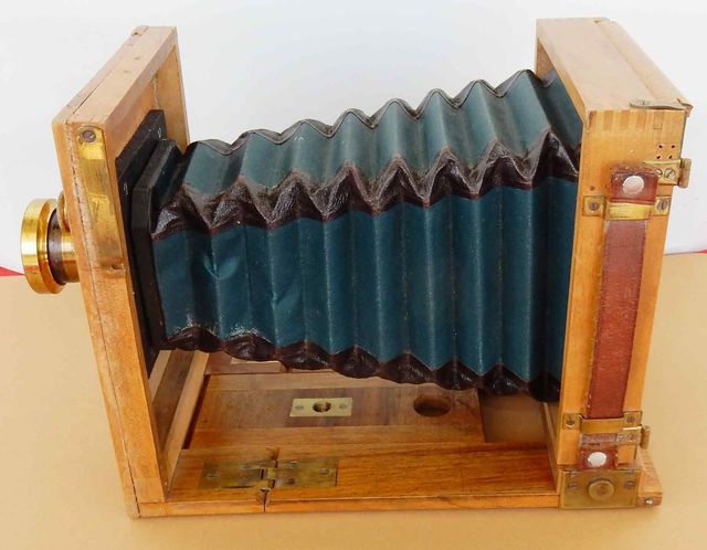 Câmera de estúdio 1781 - c. 1900 - 9 x 12 cm