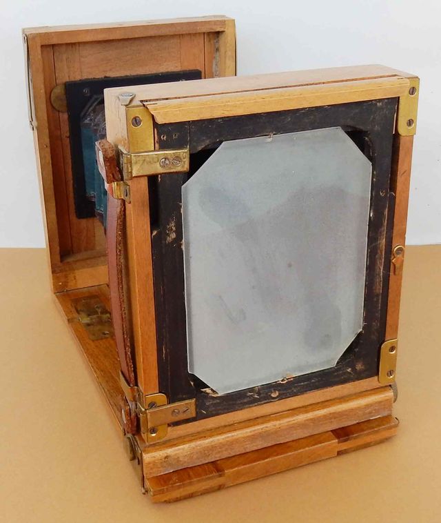 Câmera de estúdio 1781 - c. 1900 - 9 x 12 cm