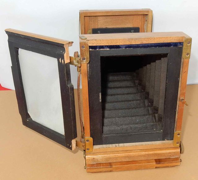 Câmera de estúdio 1781 - c. 1900 - 9 x 12 cm