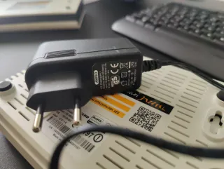 Router JAZZTEL VR-3032u