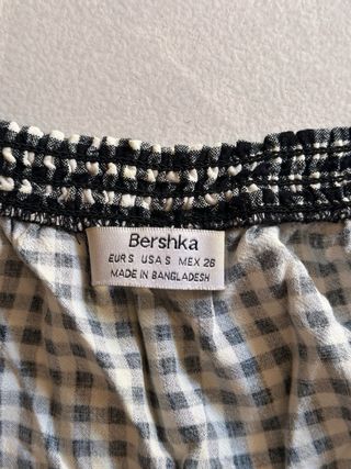 Top corto cuadros vichy Bershka