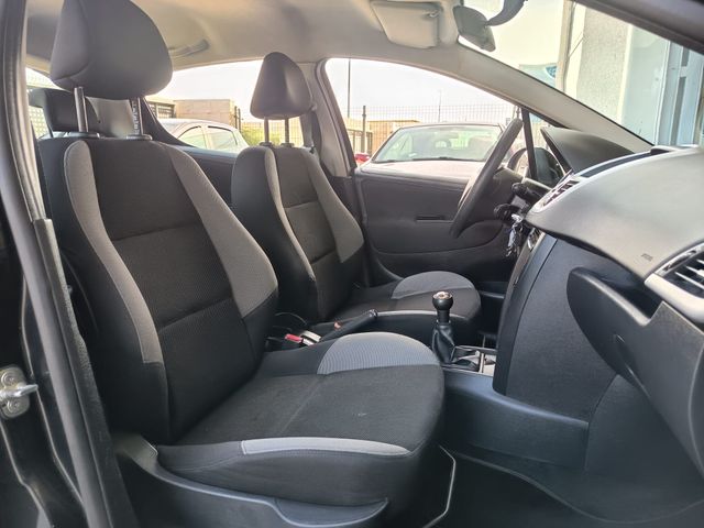 Peugeot 207 CONFORT 1.4i 75cv 2009