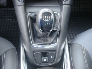Opel Zafira Tourer 2012