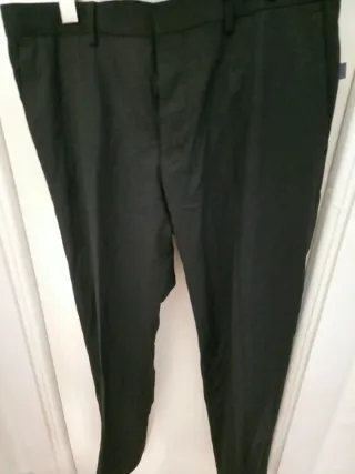 Traje Negro Easy Wear Slim Fit Talla M